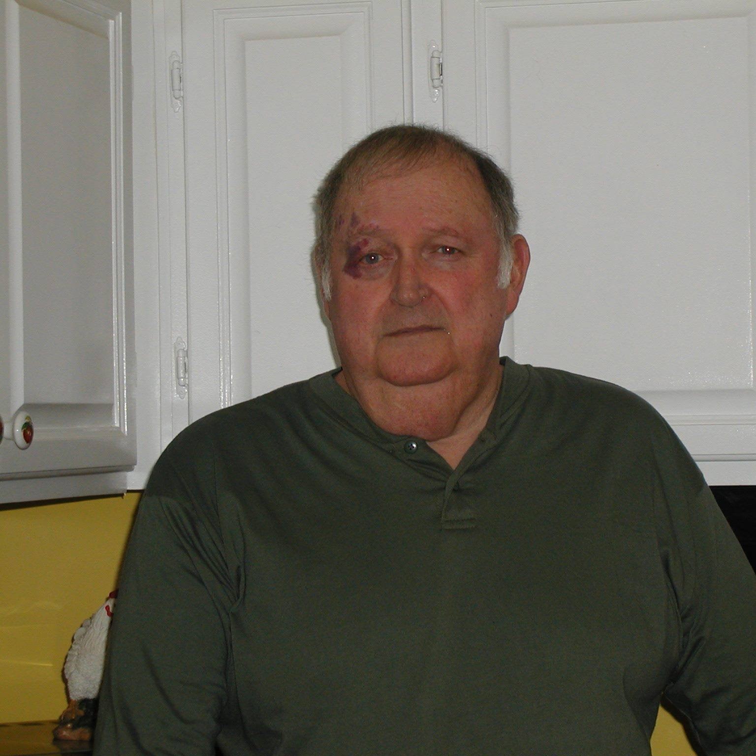 Avis de décès de Vernon "Buddy" Johnston