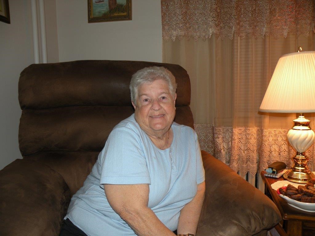 Obituary of Jeannine Madelaine Hubert Beauchamp