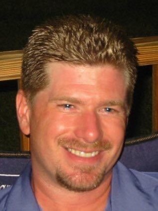 Obituario de Kenneth William Coggeshall