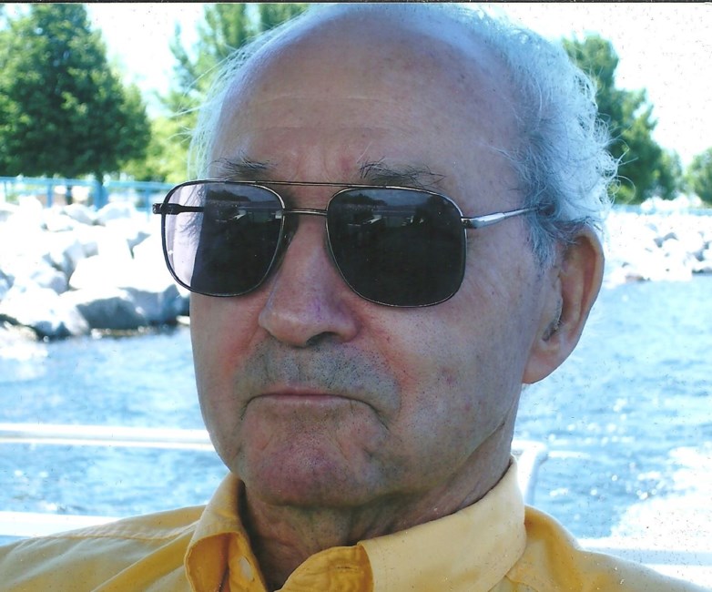 Obituario de Duane Charles Maitland