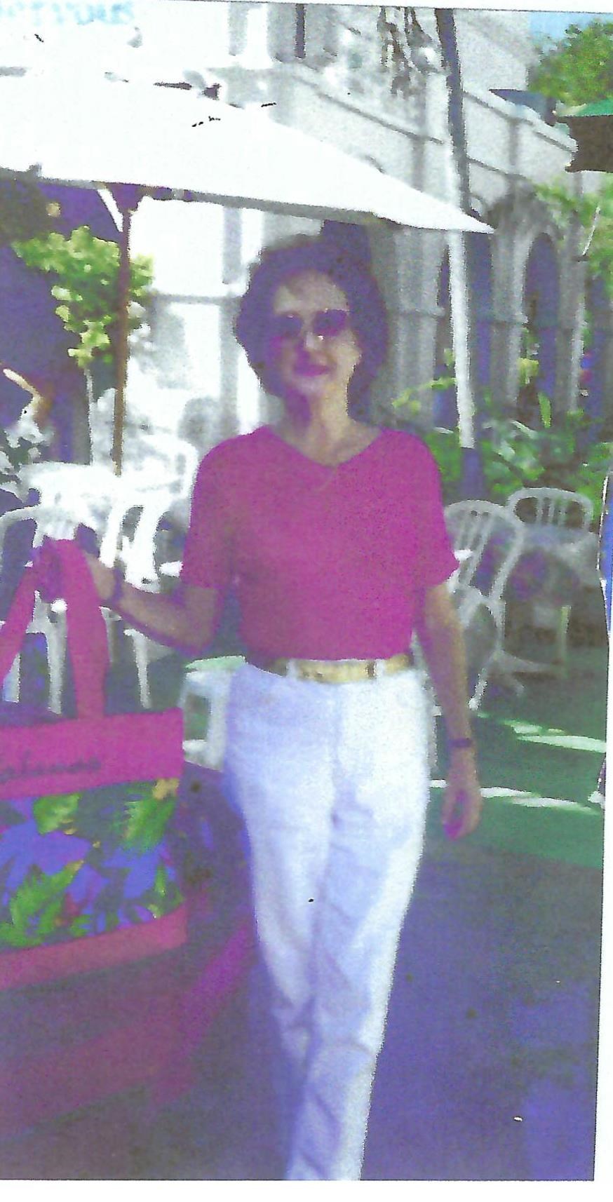 Obituary of Lillie Bernice Townsend Kuhns "Ms. Bea"