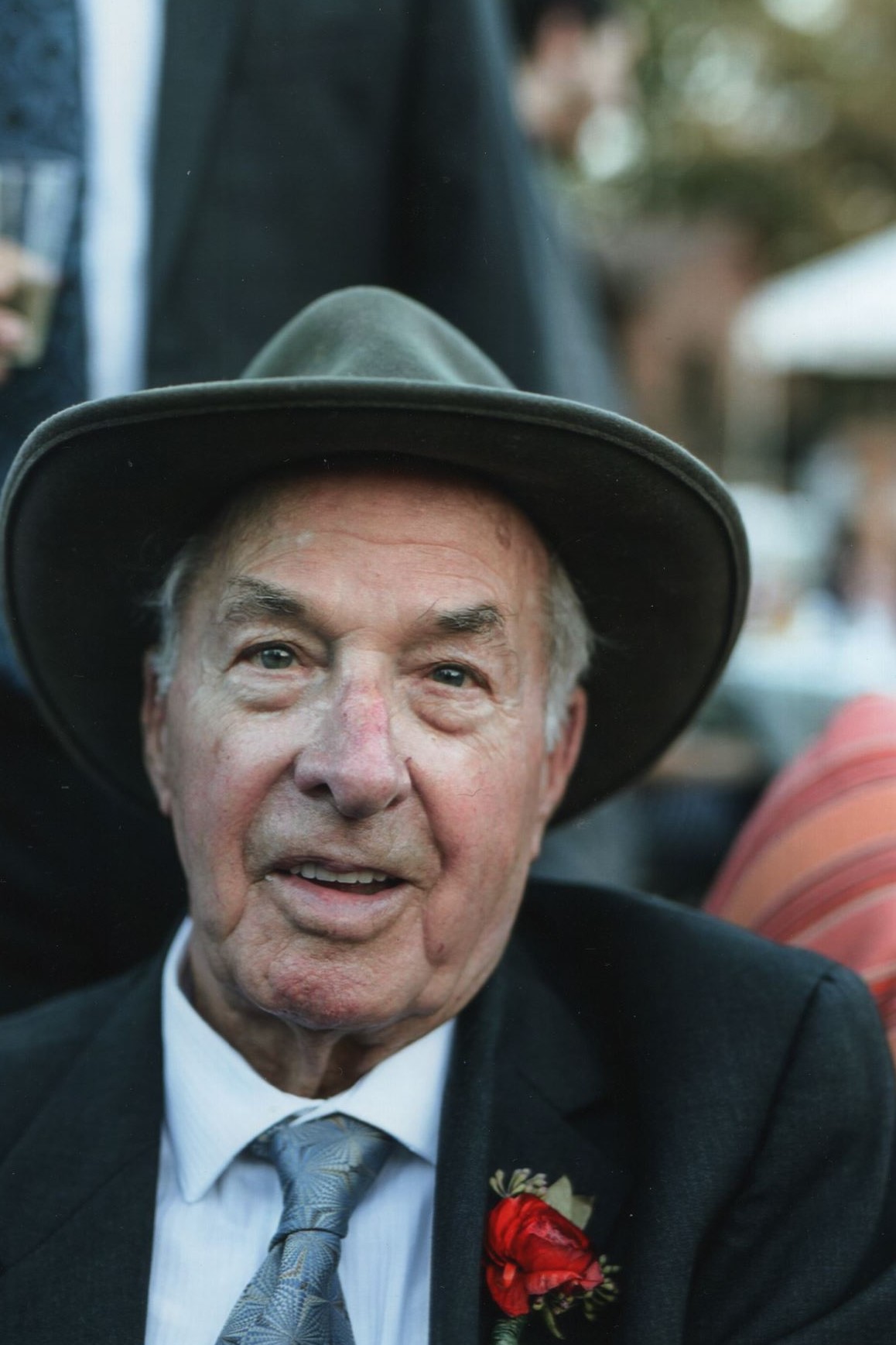 Obituary of John F. Reinhold "Peanuts"