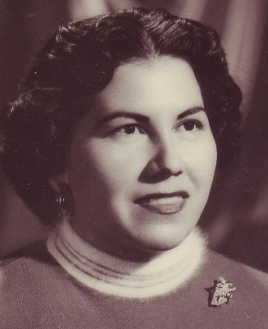 Avis de décès de Elena M. Perez