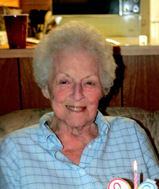 Obituario de Martha Louise Hayward
