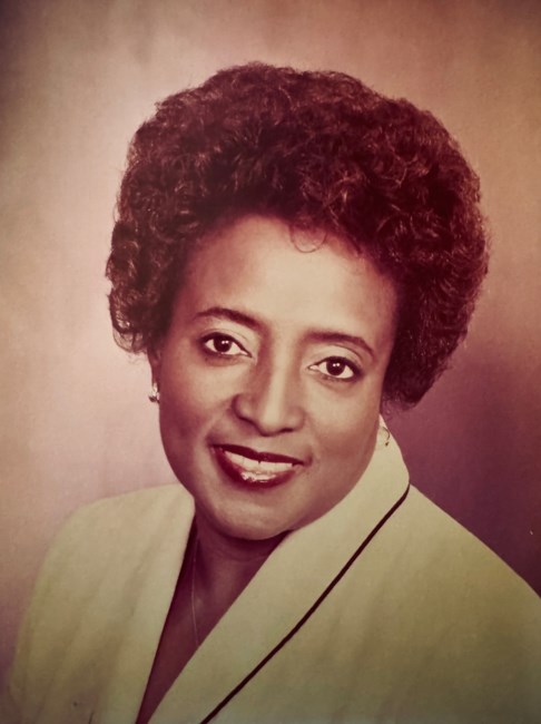 Obituary of Maureen Green Woodfolk