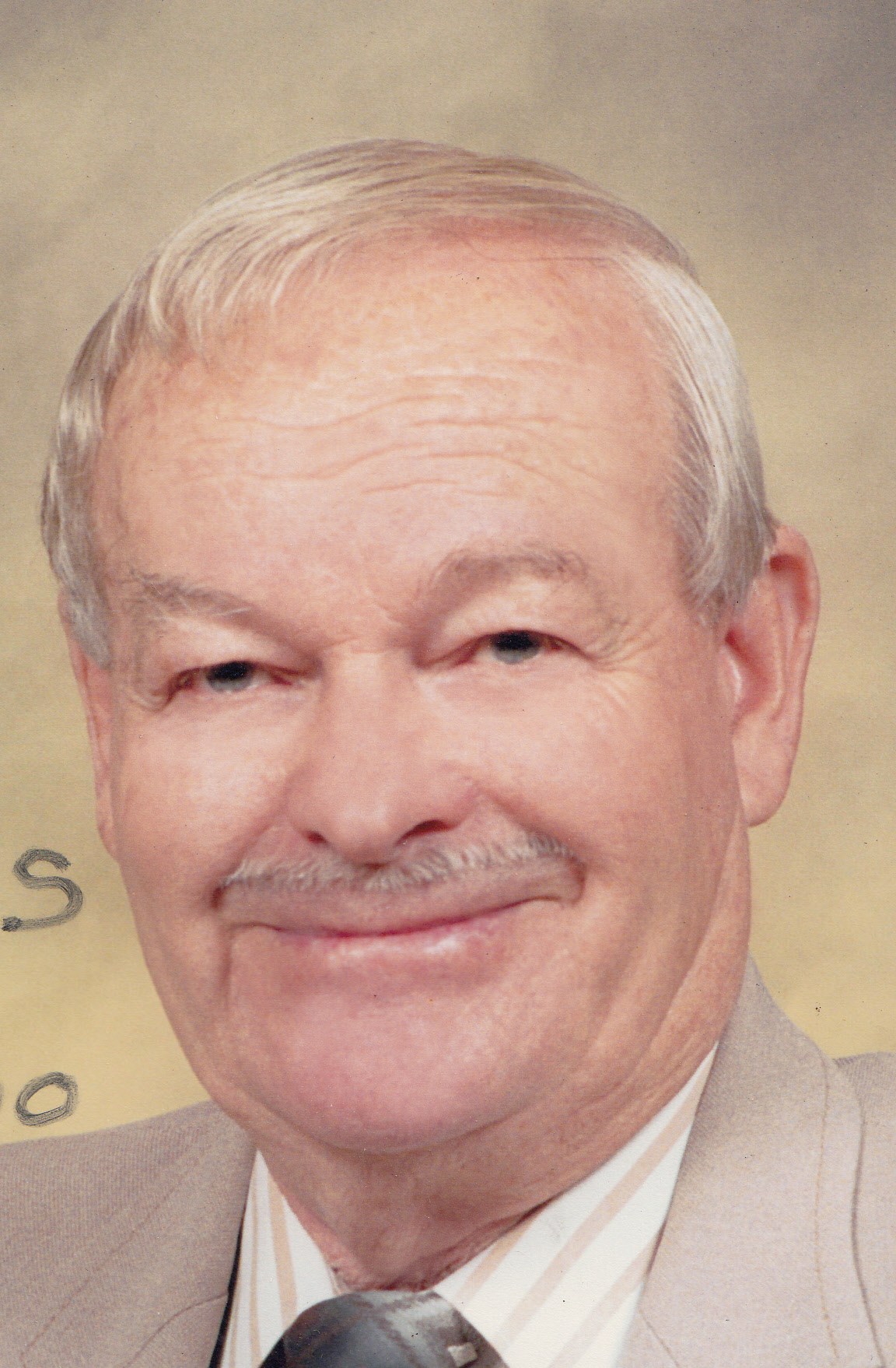 Obituario de Albert Eugene Swearingen