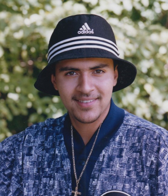 Obituary of Javier Contreras