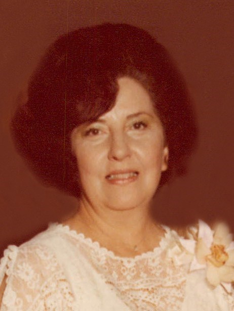 Obituary of Elizabeth "Bess" Lukemeyer (Riggs)