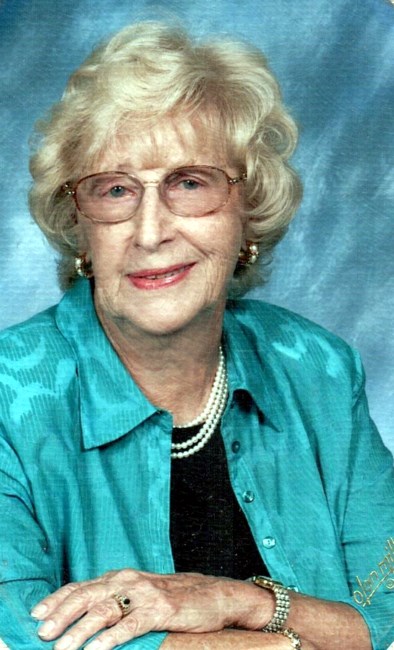 Obituario de Thelma Elizabeth Davison