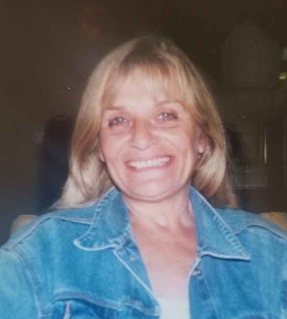 Obituary of Regina Favata