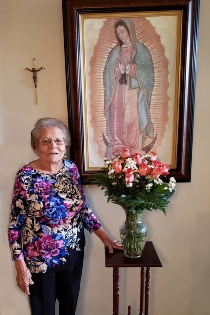 Obituary of Maria "Lola" Soto