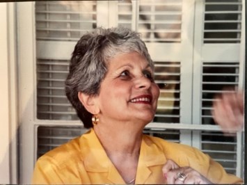 Obituary of Ruth Denell Connolly