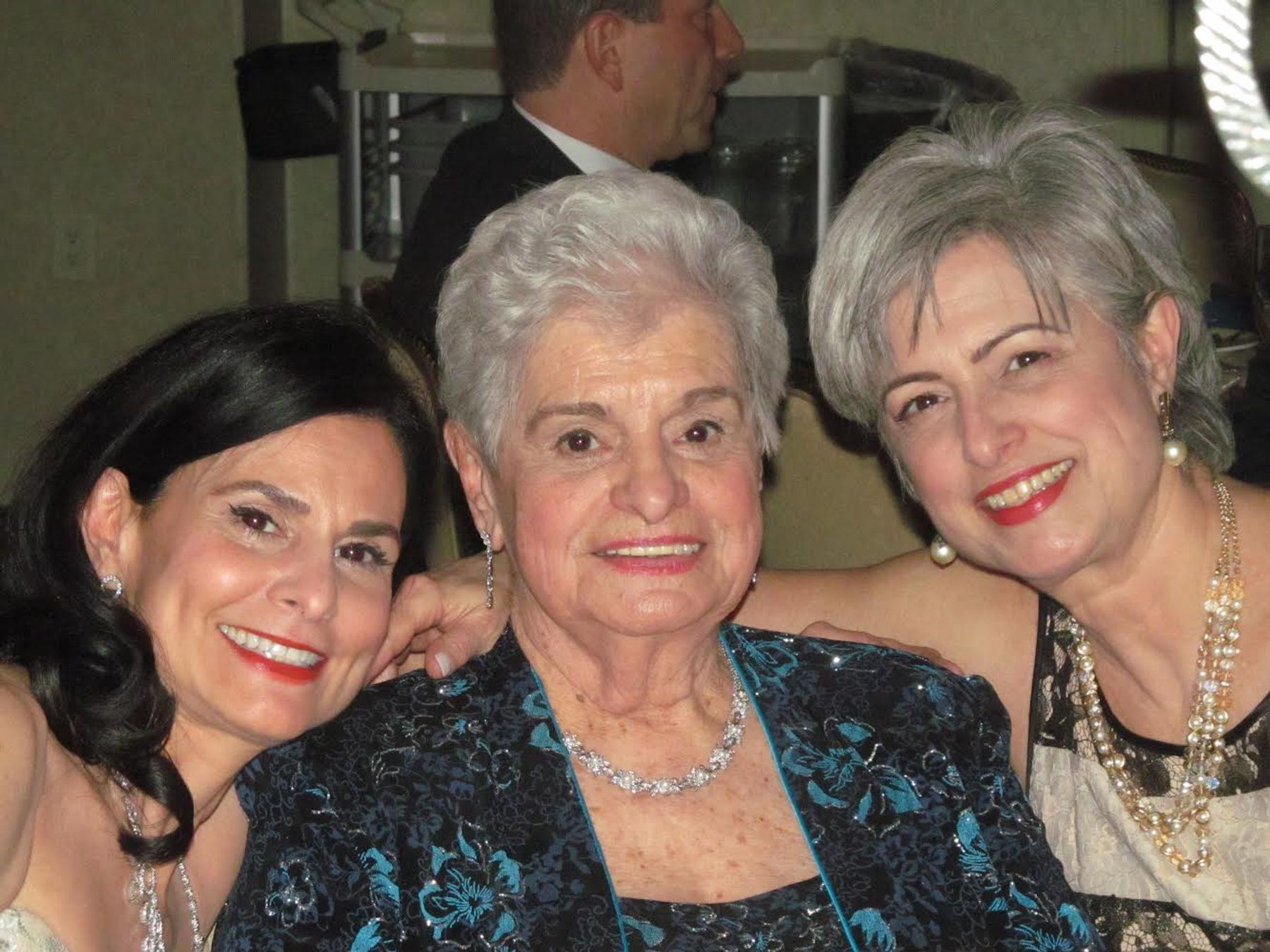 Obituary of Tomasina Isgro