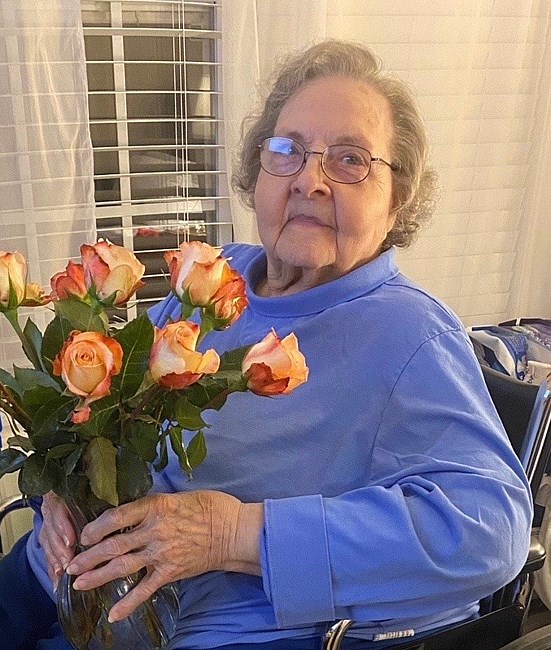 Avis de décès de Sylvia Lou (Schultheiss) Hill