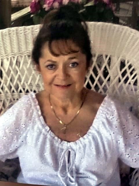 Avis de décès de Victoria "Vicky" Jean White