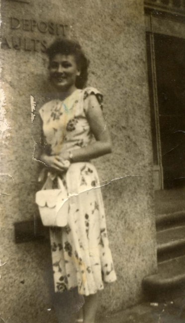 Obituary of Dorothy M Anderson