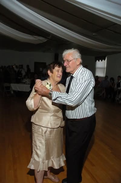 Obituario de Donna Jean Mazie