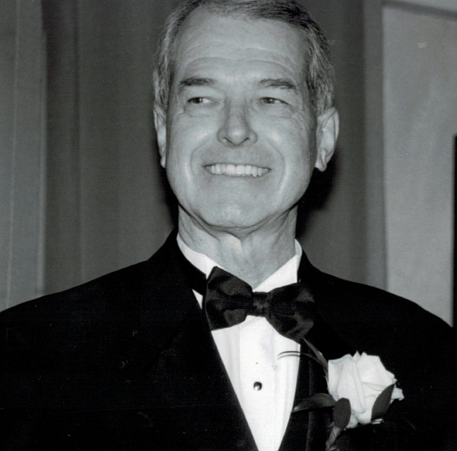 Obituario de Roger A. Smith