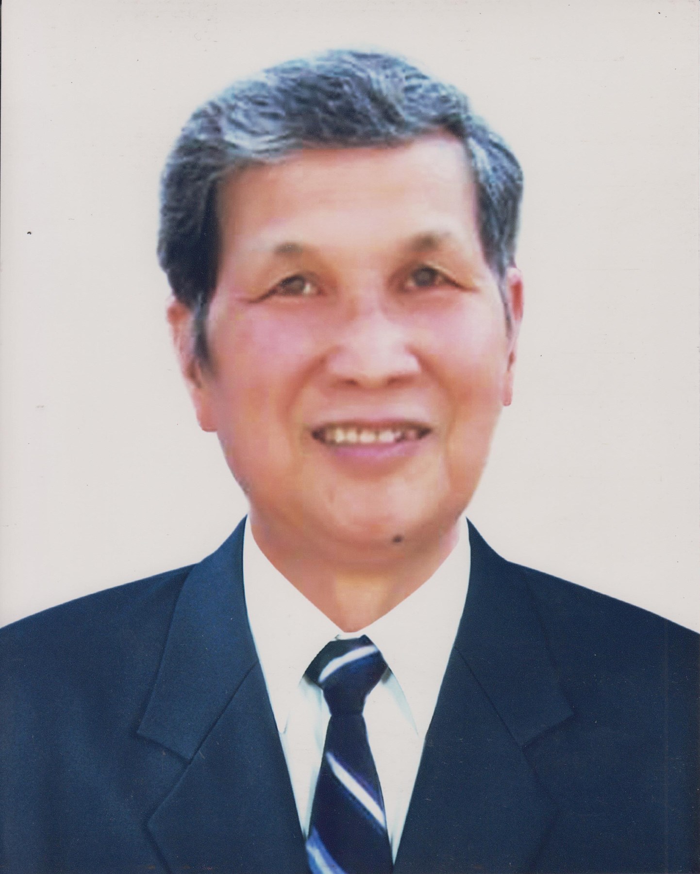 Obituary of Hoàng Lưu Bình