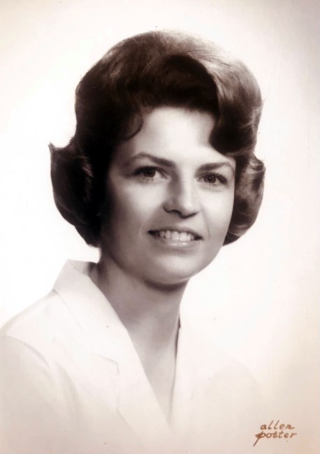 Obituary of Laine Cross