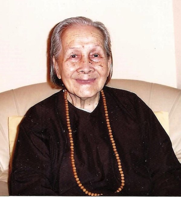 Obituary of Tam Thi Le