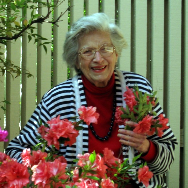 Obituario de Elsie Lugia Hardie