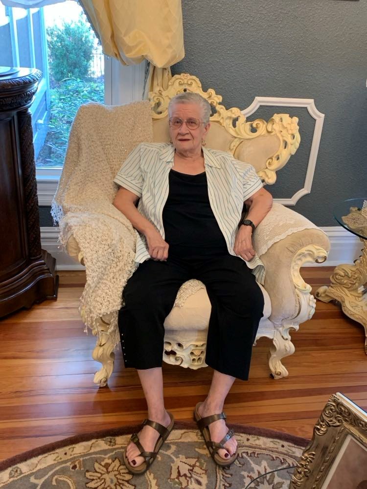 Obituary of Maria Elena Jimenez