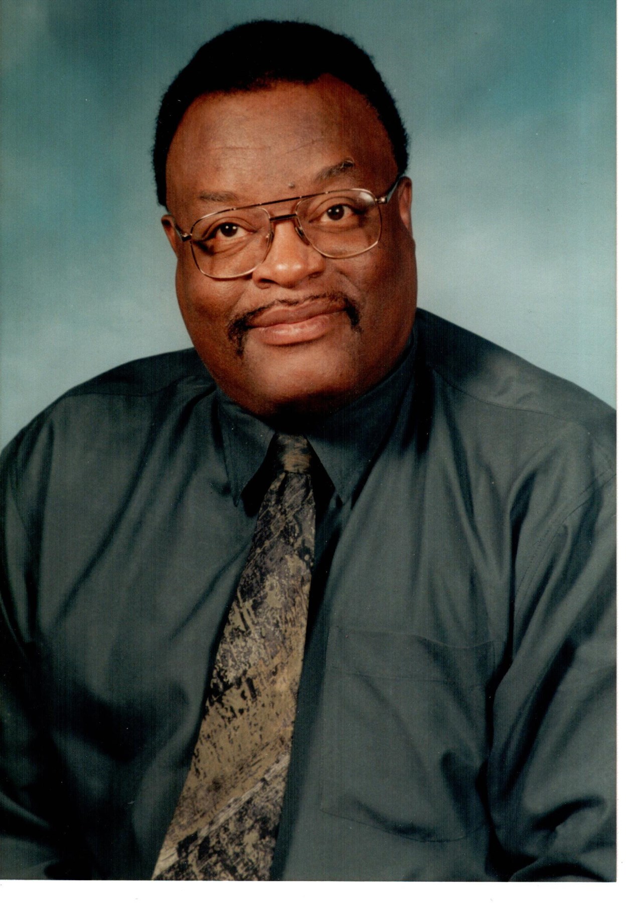 Obituary of Johnnie Louis Pharms