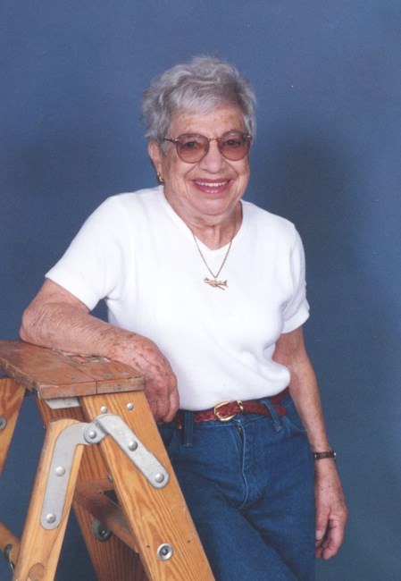 Obituary of Freda Mary Bek
