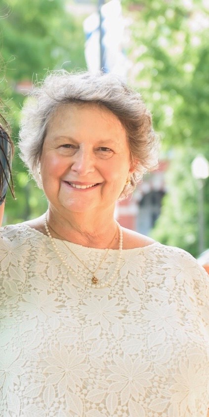 Obituary of Maureen Curphey Brown