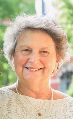 Obituary of Maureen Curphey Brown