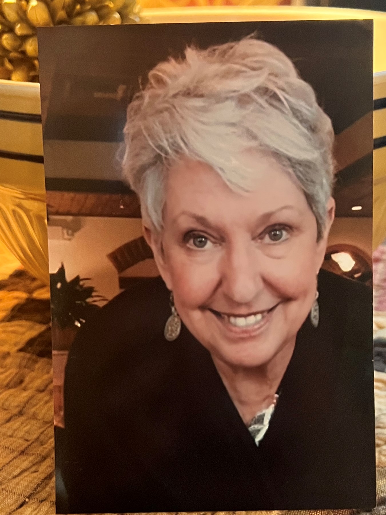 Obituary of Shirley Whiteside