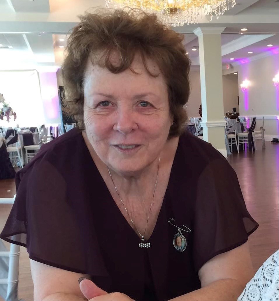 Obituary of Joan Epton Maxwell