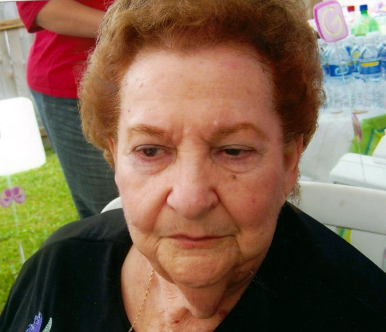 Obituary of Evelyn Mae Scallan