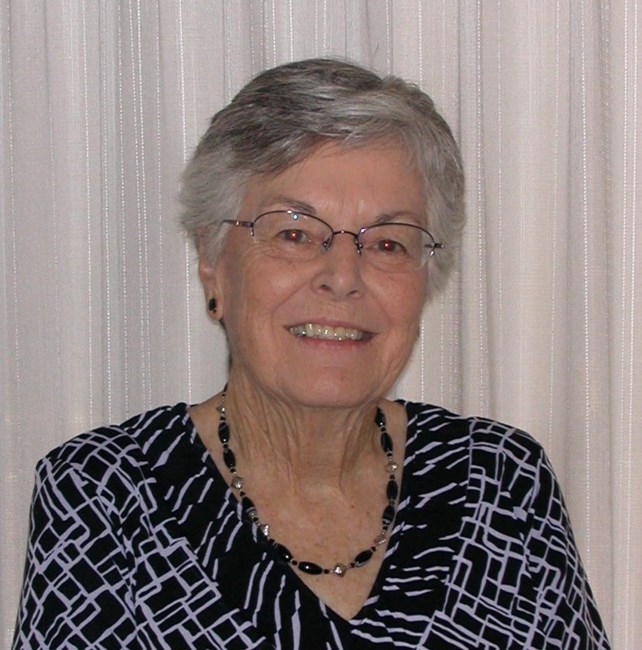 Obituary of Pauline Zacharias