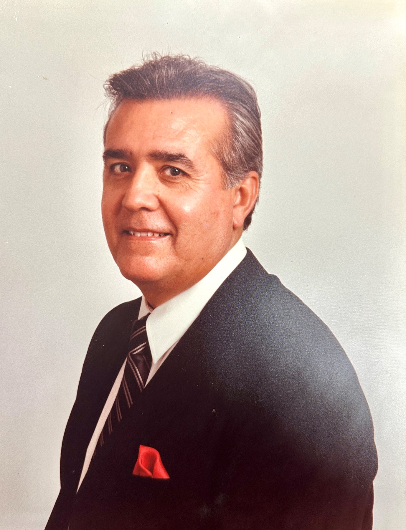 Obituary of Sigifredo Gonzalez