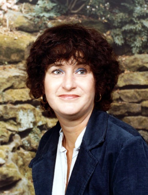 Obituary of Dorothy Ellen McIntyre