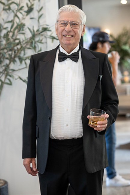 Obituary of John Warren Reinhold