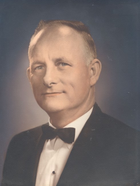 Obituario de Sullivan Eugene Lee