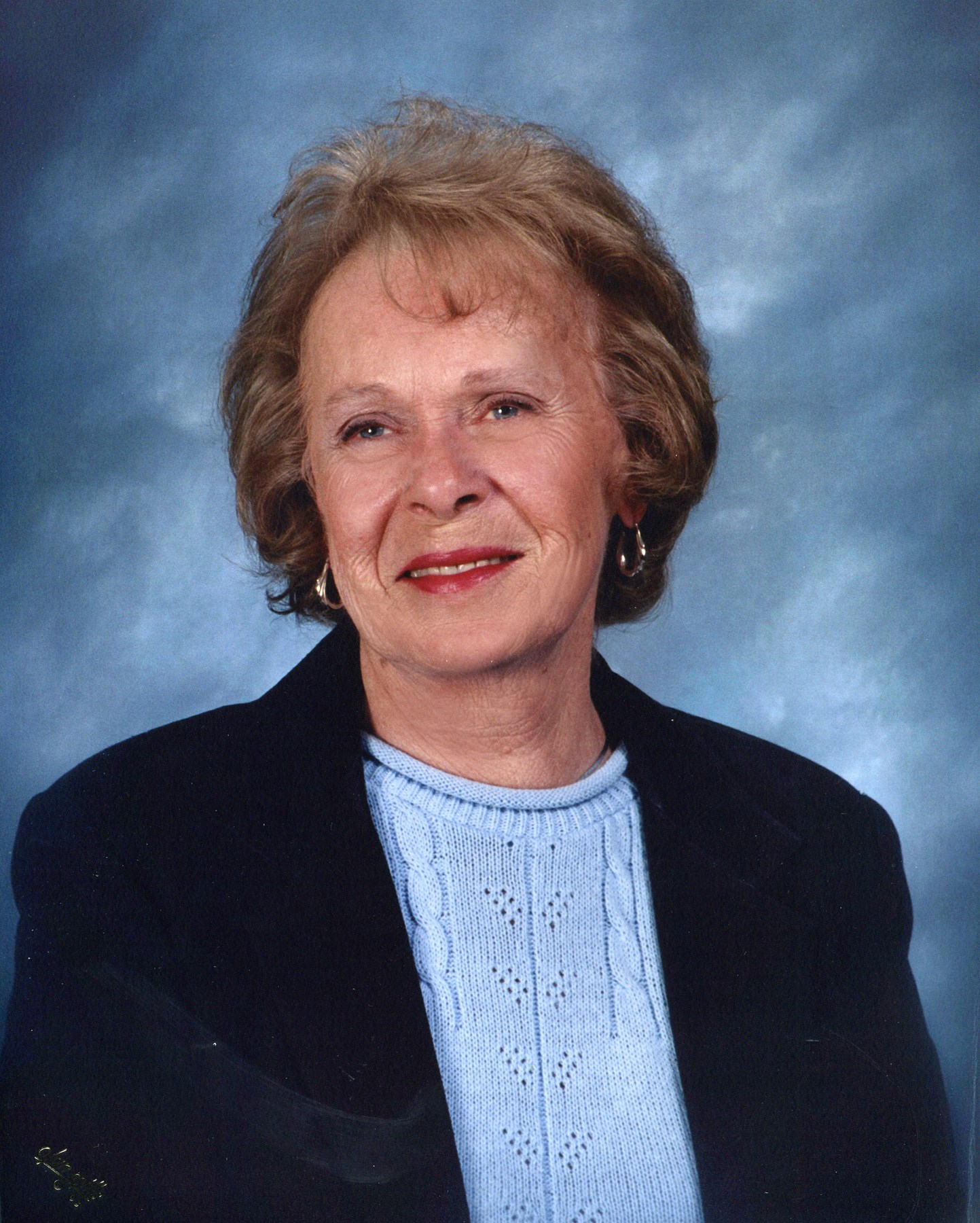 Obituario de Evelyn Peters Welch