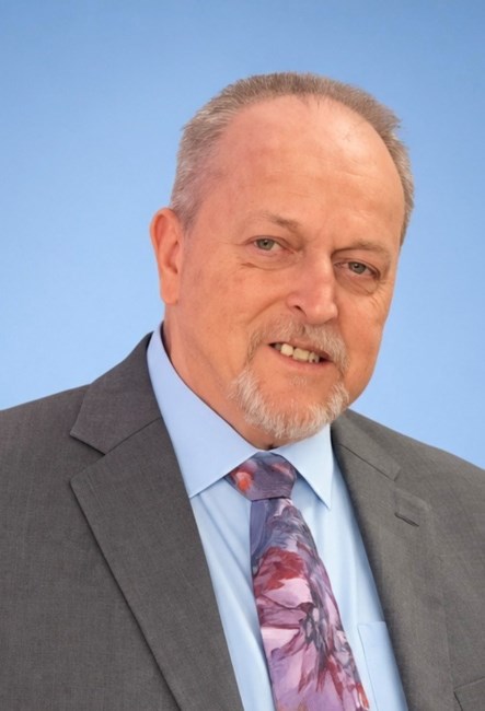 Obituary of Robert J DeGrange