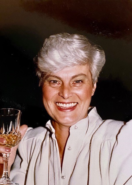 Obituary of Annie "Betty" Roberta Robson
