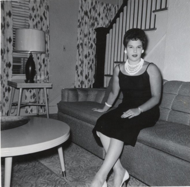 Obituary of Evelyn Catherine Riccio