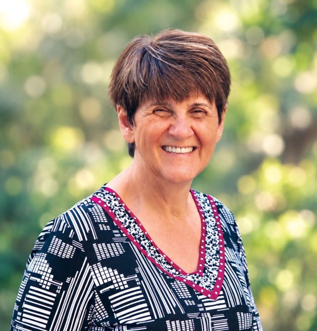 Obituary of Shirley Rios de Alvarenga