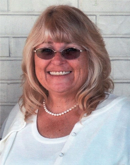 Obituary of Gretchen Ann Adelung