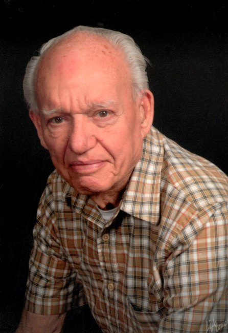 Obituary of Robert Miles Isham