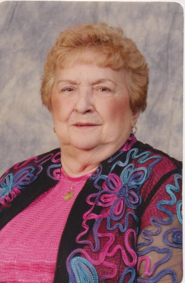 Obituary of Thérèse Nareau Benoit