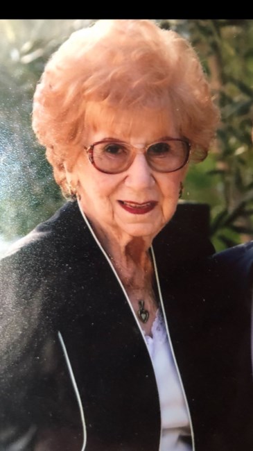 Obituary of Elaine Fern Wolf