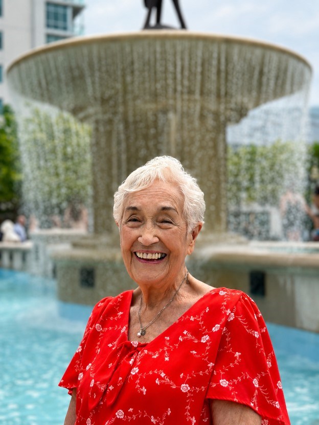Obituary of June Lewis Elliott