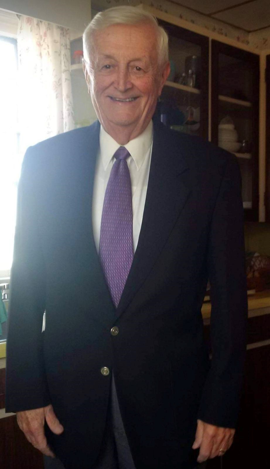 Avis de décès de Dr. Robert Lorne Brown